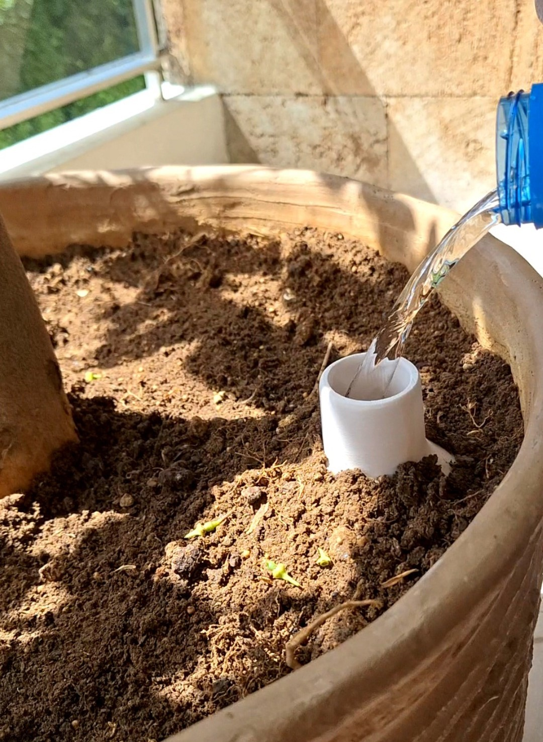 Large oya - ideal for large plants & gardens